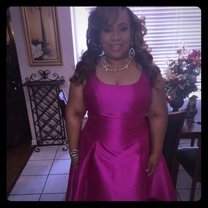 Meet your Posher, Samantha